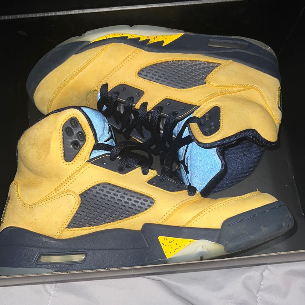 Jordan 5s